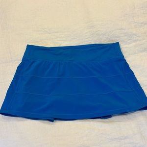 Lululemon 12” Pace Rival, sz 8